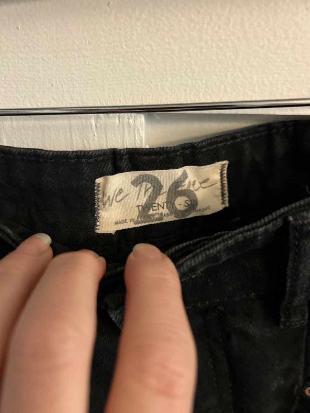 Free people Block Party Pleated Boyfriend Jeans size 26 - Picture 5 of 7